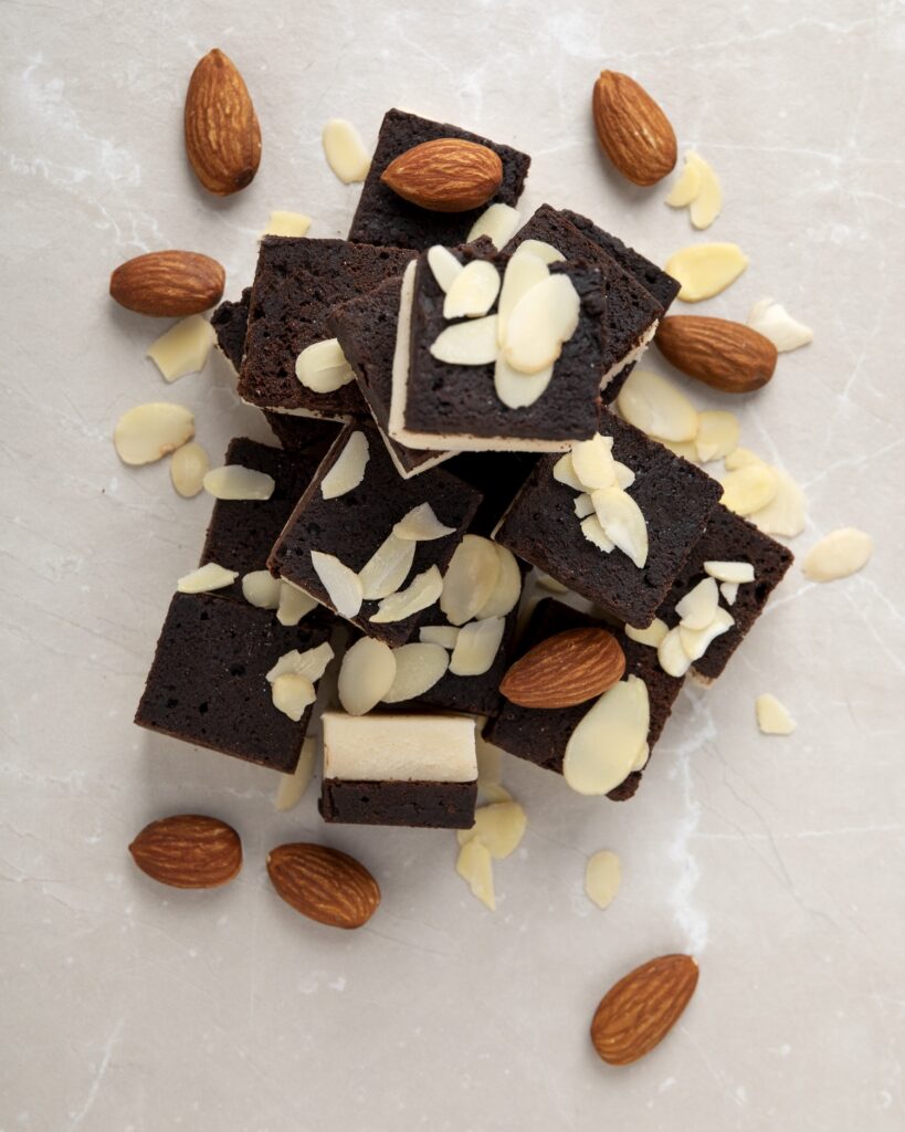 Healthy Snacking for Seniors: Easy and Nutritious Options 17 Dark Chocolate and Almonds