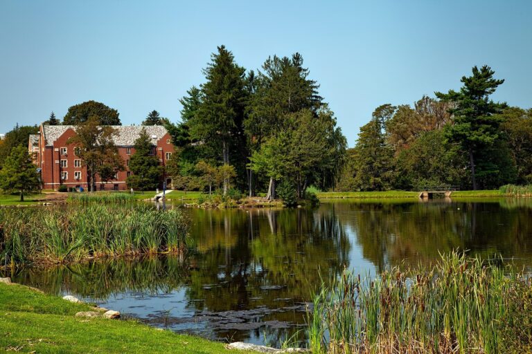 Connecticut Senior Communities