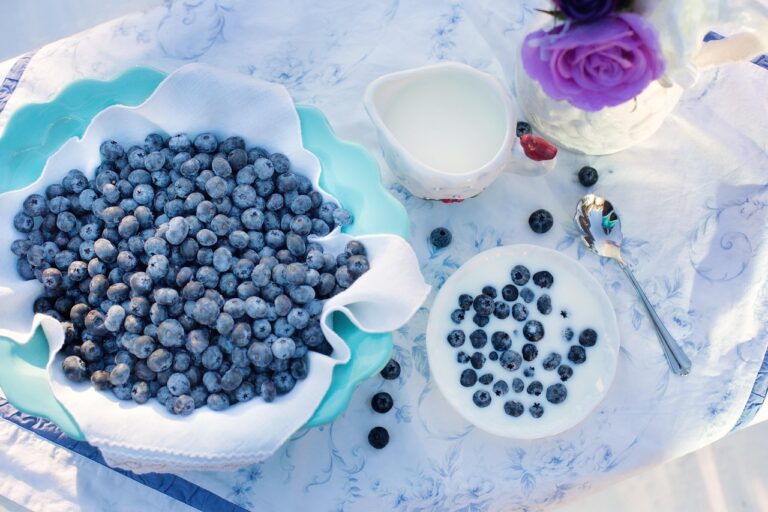 Top 5 Fruits That Boost Senior Immunity