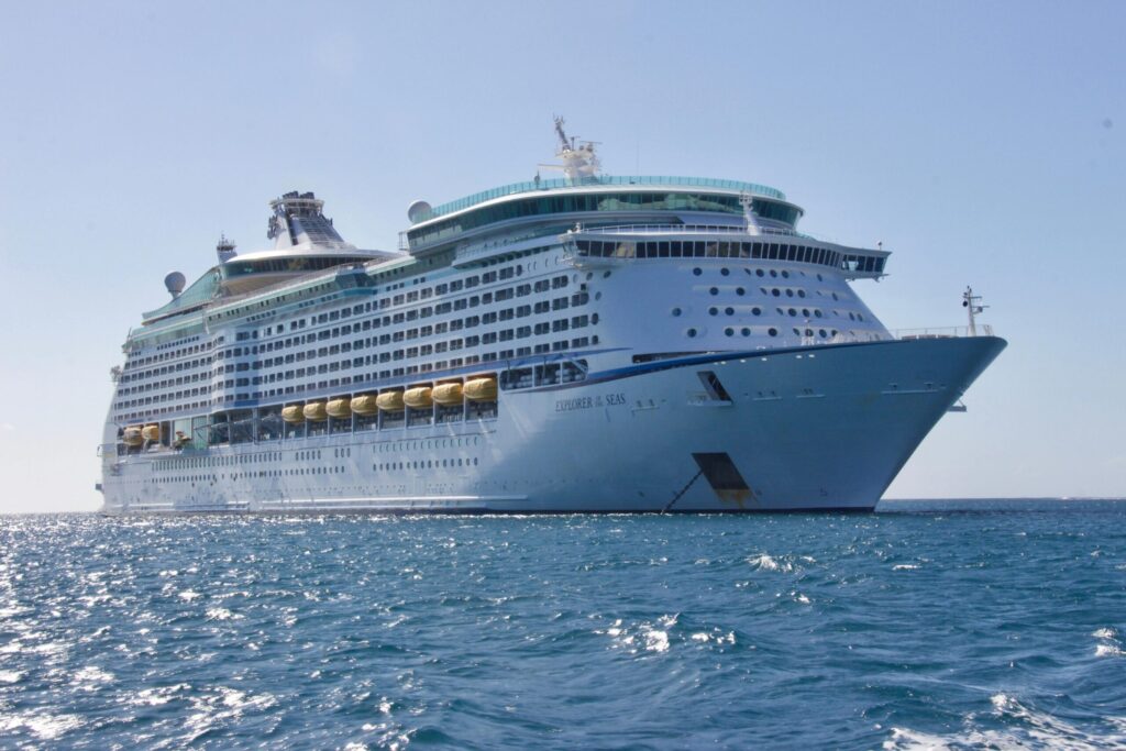 Caribbean Cruises for Seniors 7 pexels matthew barra 178916 813011